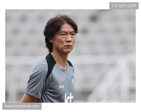 洪明甫与孙兴慜神同步同框瞬间表情动作如复制粘贴惹笑网友 洪明甫与孙兴慜神同步同框瞬间表情动作如复制粘贴惹笑网友